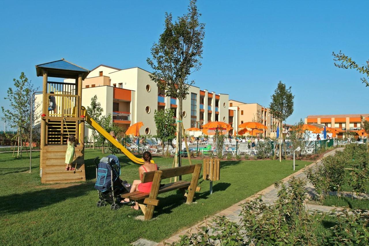 Ginepri Lido Altanea Apartment Caorle Bagian luar foto