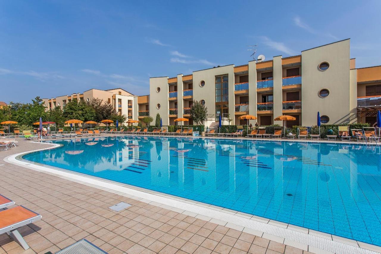 Ginepri Lido Altanea Apartment Caorle Bagian luar foto