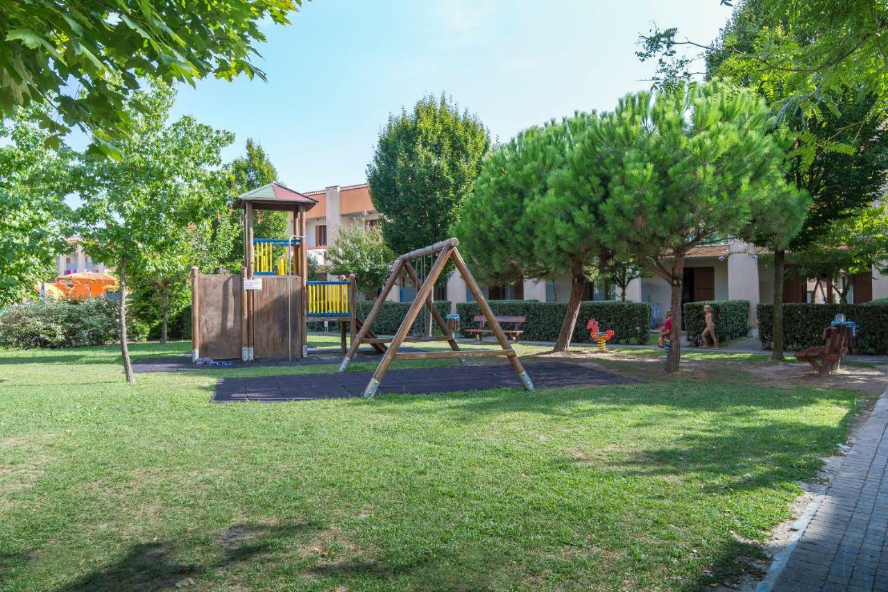 Ginepri Lido Altanea Apartment Caorle Bagian luar foto
